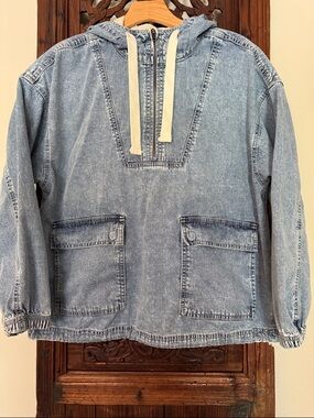 Natural Reflections Chambray Pullover Hoodie